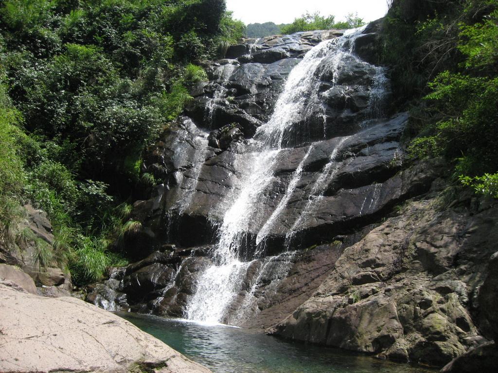 浙江桐廬富春江旅游住宿找小方